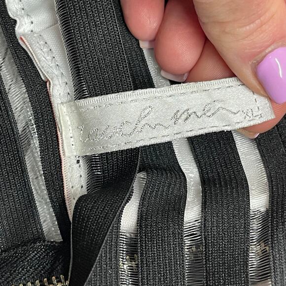 Touch Me Floral Skirt Size XLarge - Picture 3 of 3